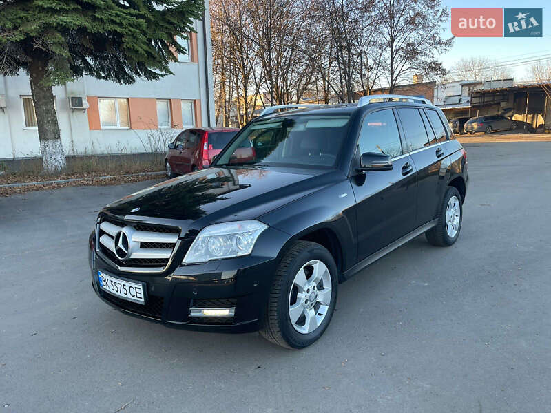 Mercedes-Benz GLK-Class 2011