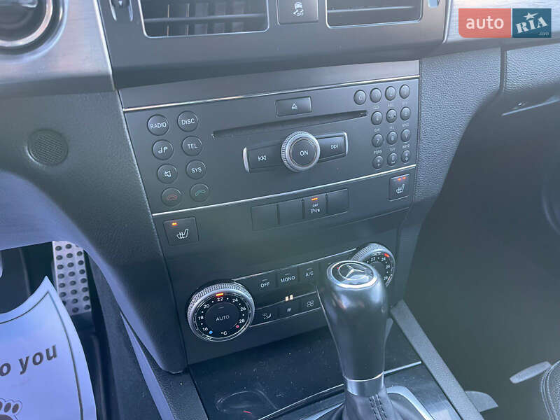 Внедорожник / Кроссовер Mercedes-Benz GLK-Class 2011 в Ровно