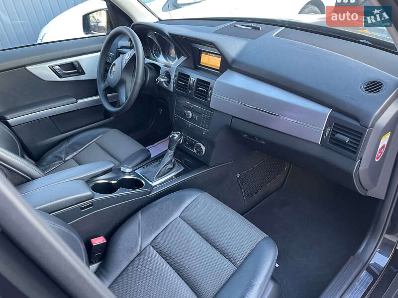 Внедорожник / Кроссовер Mercedes-Benz GLK-Class 2011 в Ровно