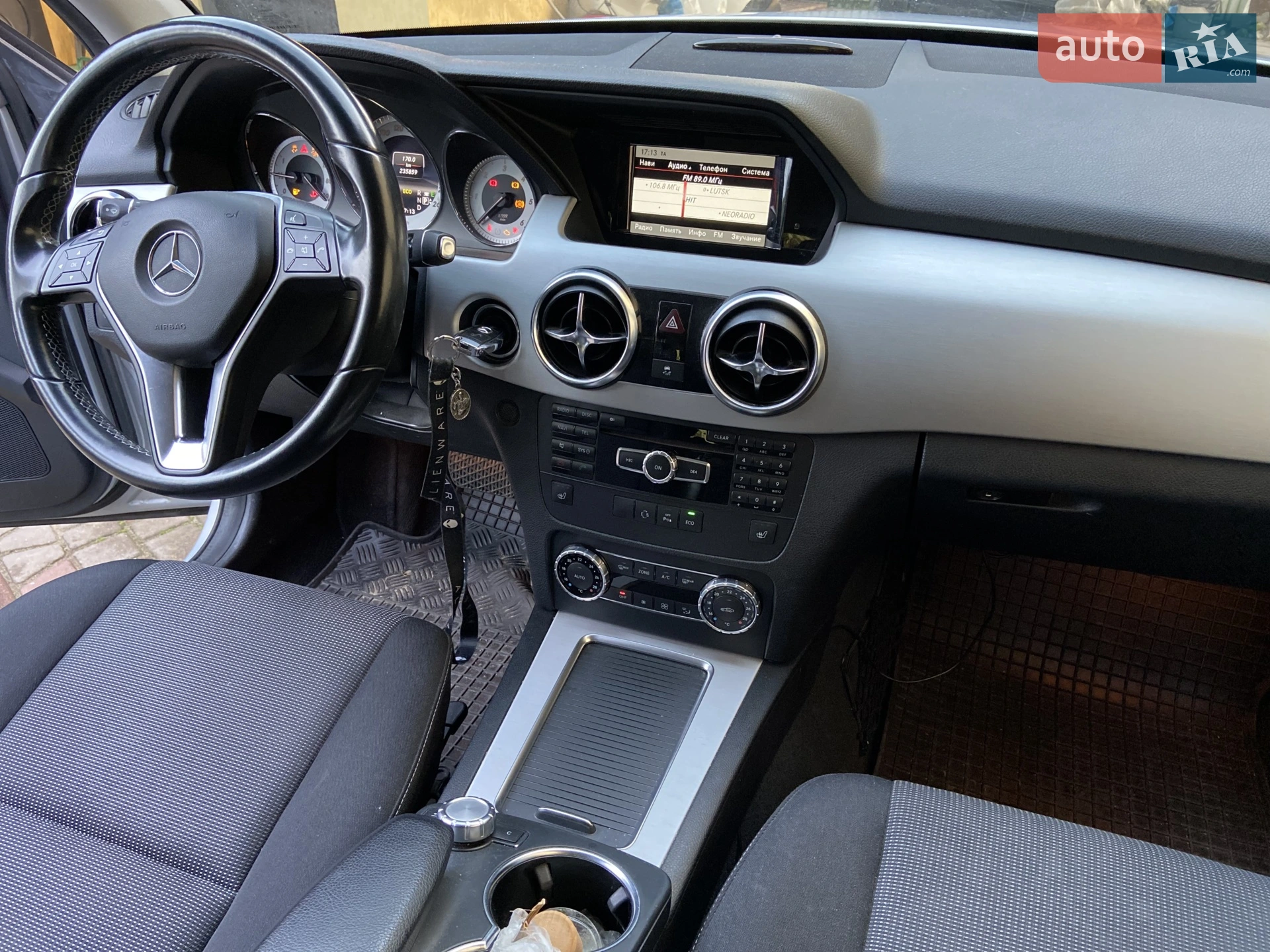 2013 Mercedes-Benz GLK-klasse - мініатюра 16