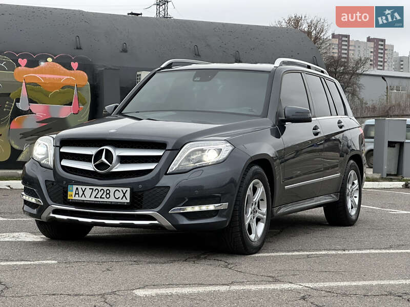 Внедорожник / Кроссовер Mercedes-Benz GLK-Class 2012 в Киеве