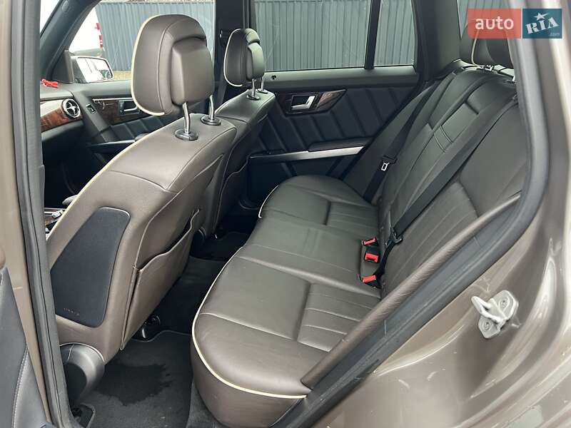 Внедорожник / Кроссовер Mercedes-Benz GLK-Class 2013 в Виноградове фото 11 Внедорожник / Кроссовер Mercedes-Benz GLK-Class 2013 в Виноградове