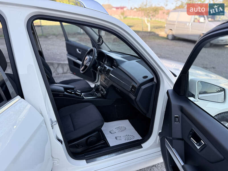 Внедорожник / Кроссовер Mercedes-Benz GLK-Class 2011 в Черновцах фото 18 Внедорожник / Кроссовер Mercedes-Benz GLK-Class 2011 в Черновцах