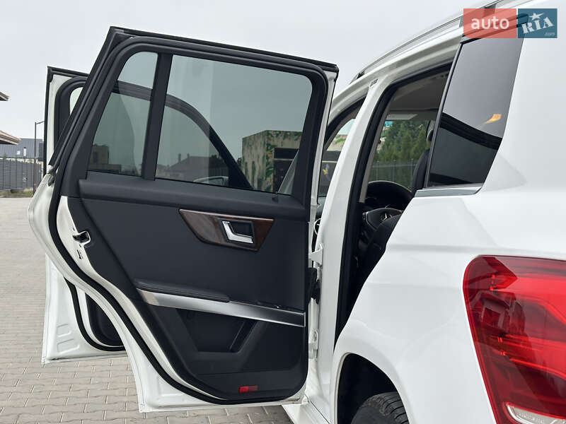 Позашляховик / Кросовер Mercedes-Benz GLK-Class 2014 в Одесі