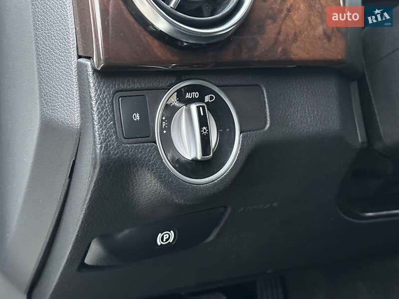 Позашляховик / Кросовер Mercedes-Benz GLK-Class 2014 в Одесі