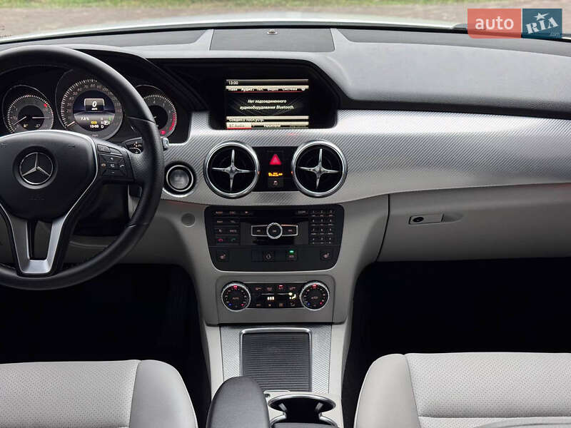 Позашляховик / Кросовер Mercedes-Benz GLK-Class 2014 в Києві