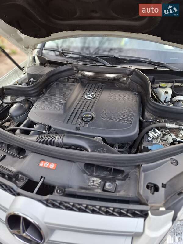 Внедорожник / Кроссовер Mercedes-Benz GLK-Class 2011 в Черкассах фото 5 Внедорожник / Кроссовер Mercedes-Benz GLK-Class 2011 в Черкассах