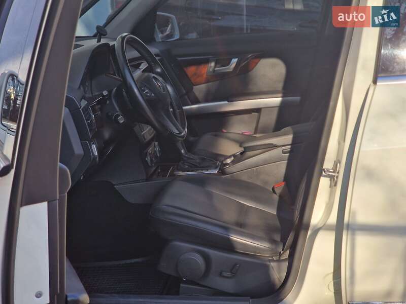 Позашляховик / Кросовер Mercedes-Benz GLK-Class 2011 в Одесі