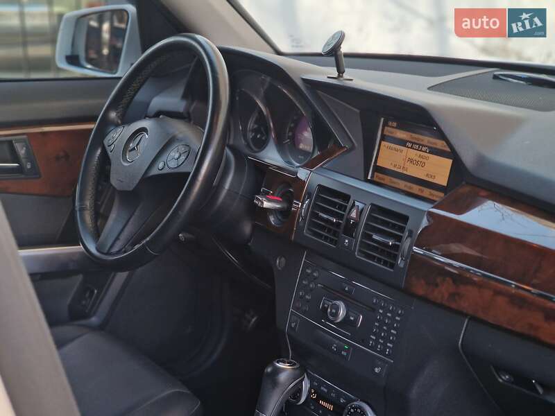 Позашляховик / Кросовер Mercedes-Benz GLK-Class 2011 в Одесі