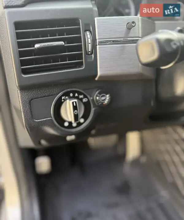 Mercedes-Benz GLK-Class 2008 VIN WDC2049811F292123 фото оголошення 9 з 43