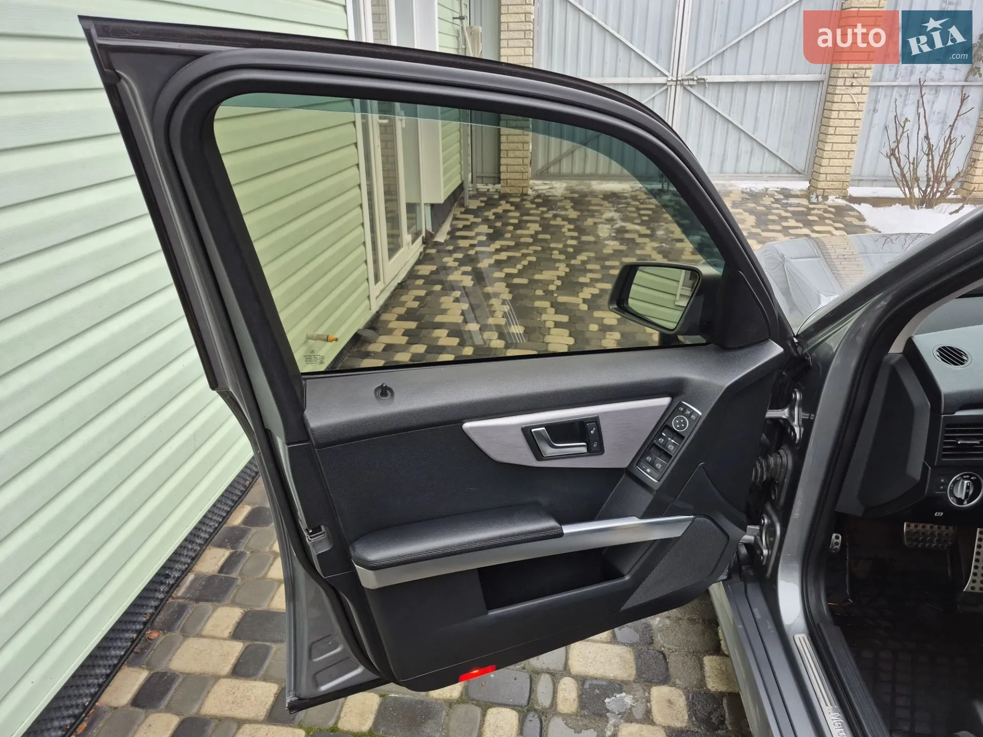 2011 Mercedes-Benz GLK-klasse - мініатюра 17