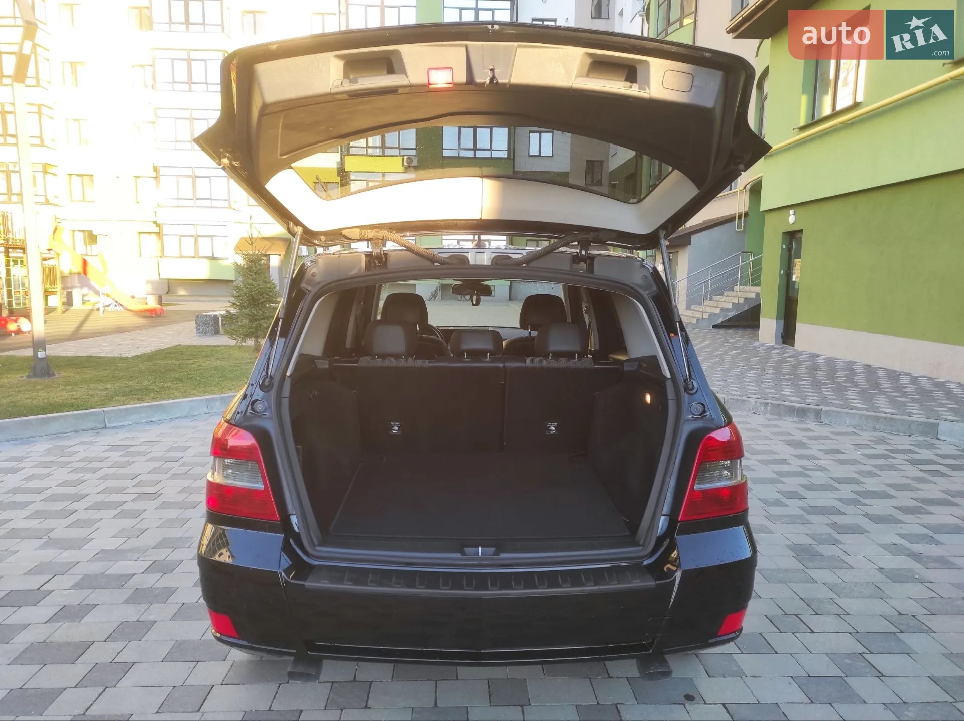 2010 Mercedes-Benz GLK-klasse - мініатюра 12