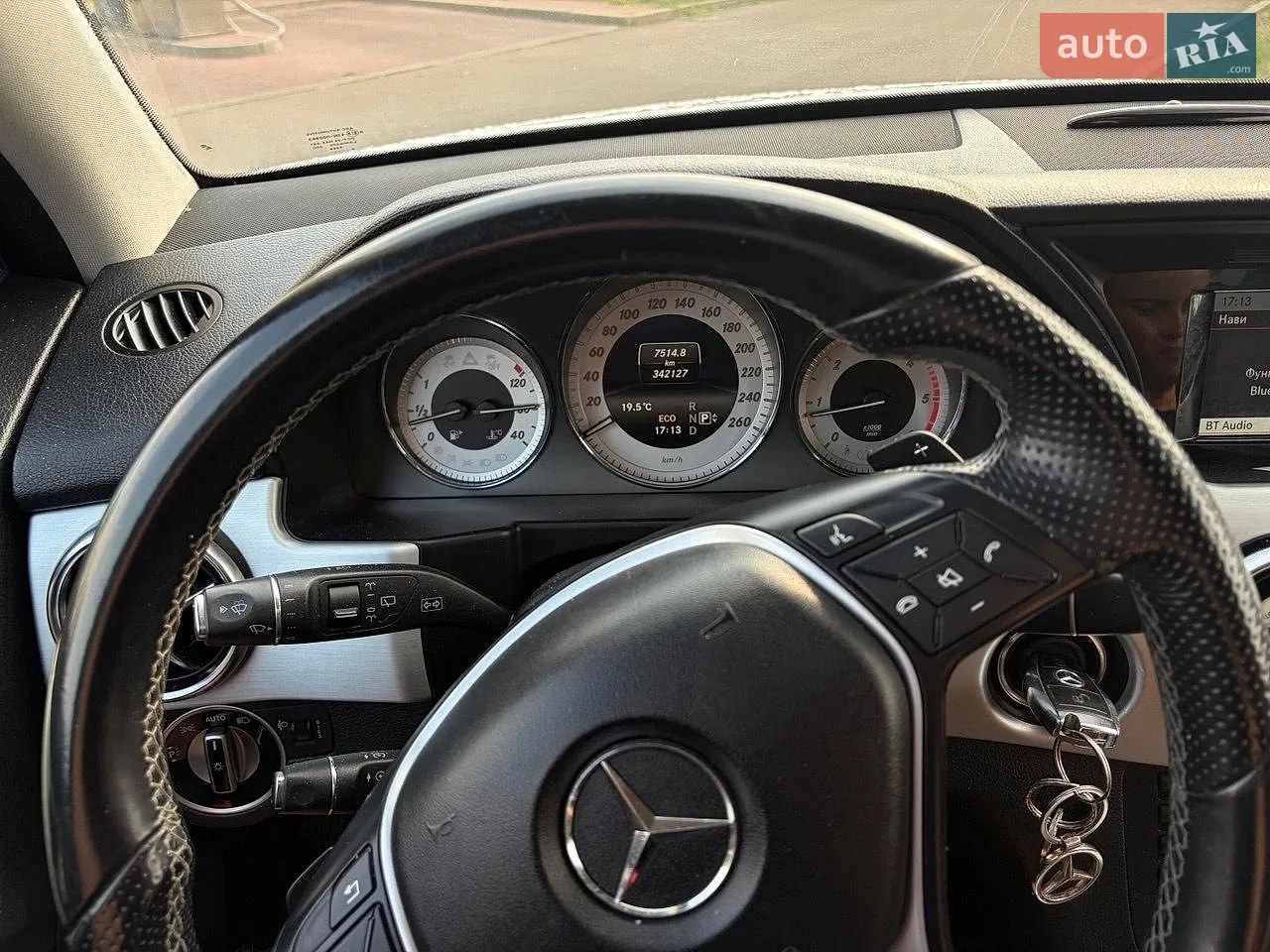 2013 Mercedes-Benz GLK-klasse - мініатюра 4