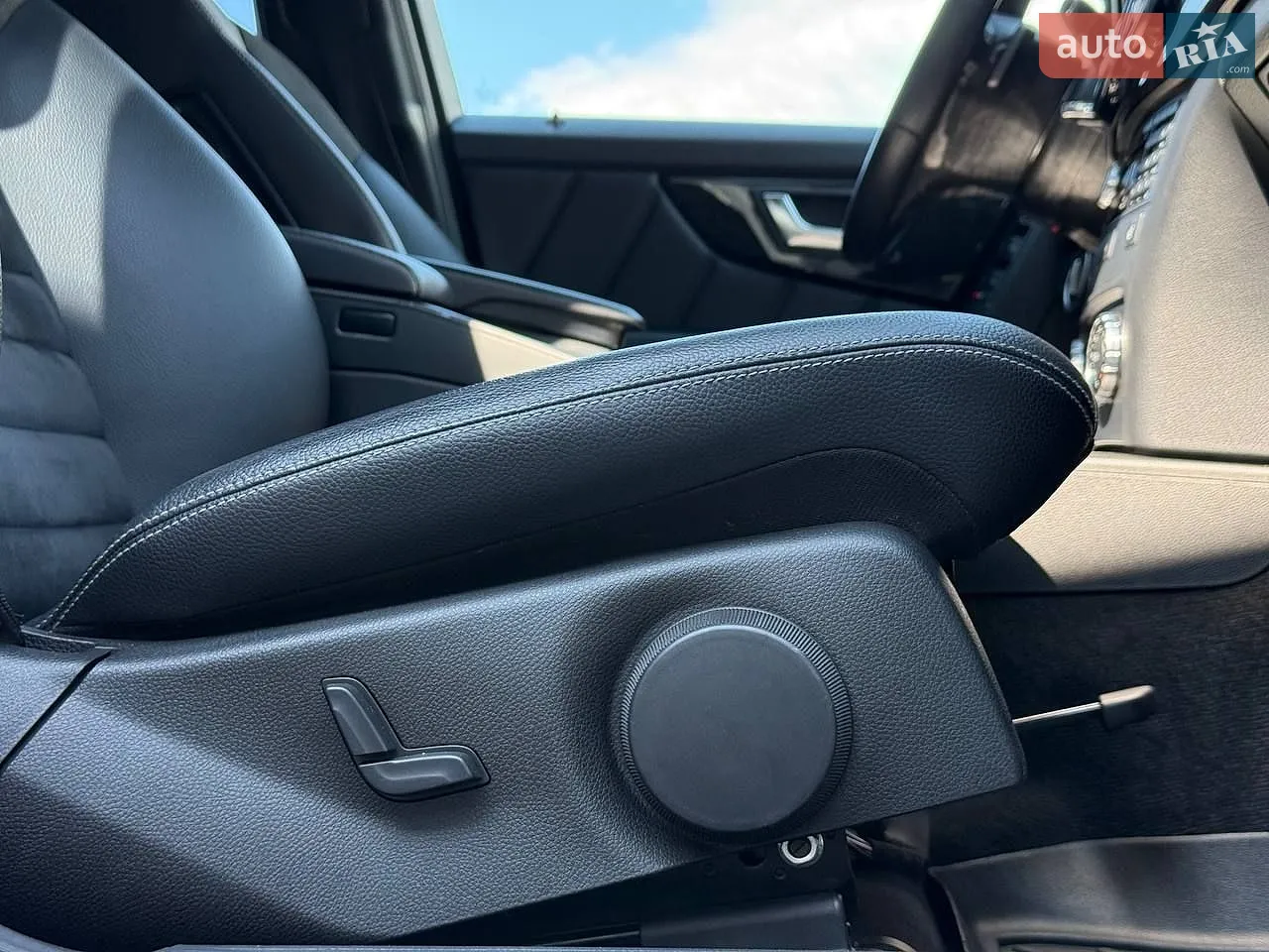 2013 Mercedes-Benz GLK-klasse - мініатюра 53