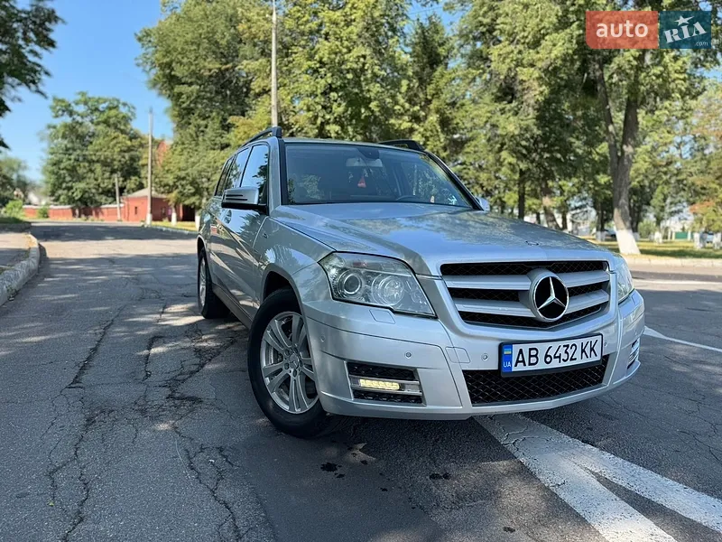 Mercedes-Benz GLK-Class 2011