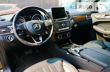 Позашляховик / Кросовер Mercedes-Benz GLS-Class 2018 в 