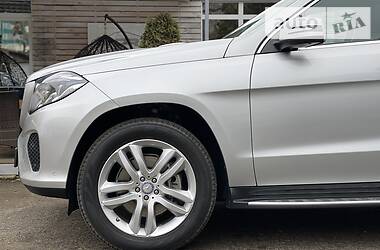 Позашляховик / Кросовер Mercedes-Benz GLS-Class 2016 в 
