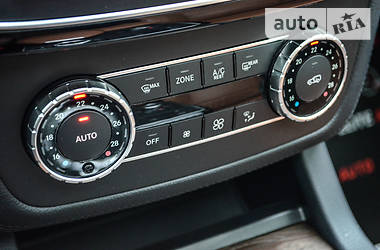 Позашляховик / Кросовер Mercedes-Benz GLS-Class 2016 в 