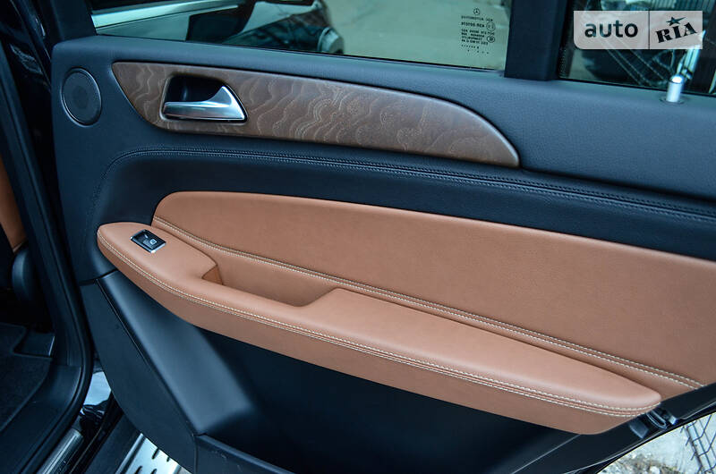 Позашляховик / Кросовер Mercedes-Benz GLS-Class 2016 в Києві фото 37 Позашляховик / Кросовер Mercedes-Benz GLS-Class 2016 в Києві