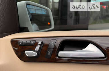 Позашляховик / Кросовер Mercedes-Benz GLS-Class 2016 в 