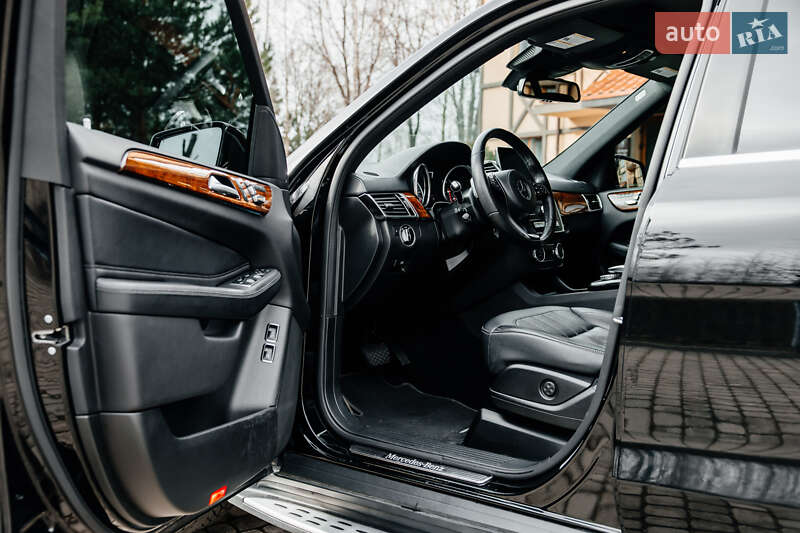 Внедорожник / Кроссовер Mercedes-Benz GLS-Class 2018 в Луцке фото 30 Внедорожник / Кроссовер Mercedes-Benz GLS-Class 2018 в Луцке
