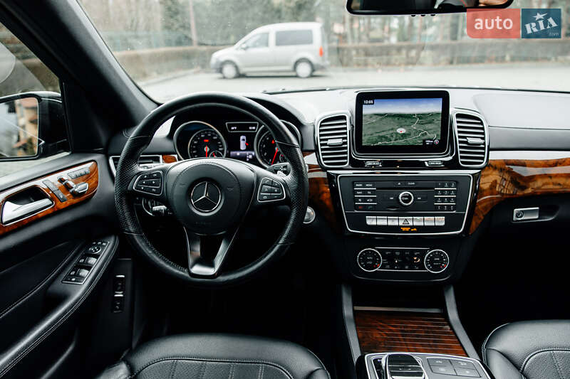 Внедорожник / Кроссовер Mercedes-Benz GLS-Class 2018 в Луцке фото 64 Внедорожник / Кроссовер Mercedes-Benz GLS-Class 2018 в Луцке