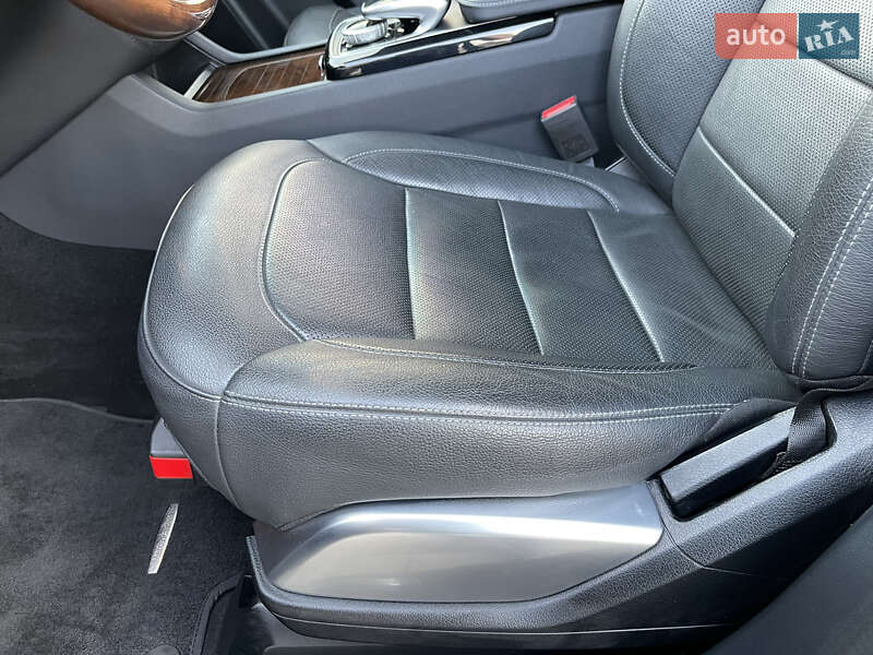 Внедорожник / Кроссовер Mercedes-Benz GLS-Class 2016 в Днепре фото 36 Внедорожник / Кроссовер Mercedes-Benz GLS-Class 2016 в Днепре