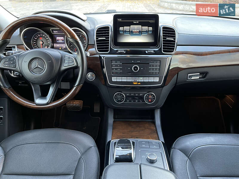 Внедорожник / Кроссовер Mercedes-Benz GLS-Class 2016 в Днепре фото 53 Внедорожник / Кроссовер Mercedes-Benz GLS-Class 2016 в Днепре