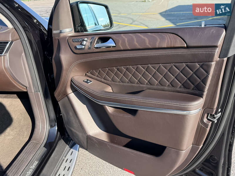 Внедорожник / Кроссовер Mercedes-Benz GLS-Class 2016 в Луцке фото 26 Внедорожник / Кроссовер Mercedes-Benz GLS-Class 2016 в Луцке