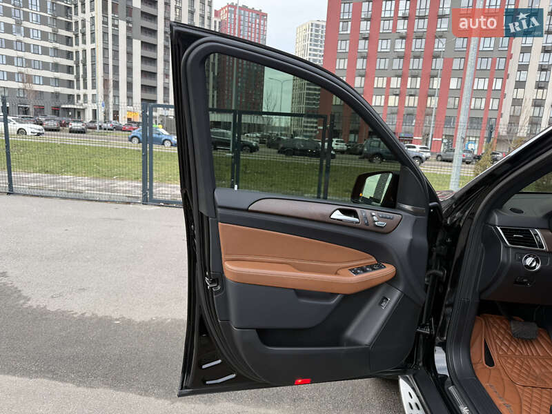 Внедорожник / Кроссовер Mercedes-Benz GLS-Class 2017 в Киеве