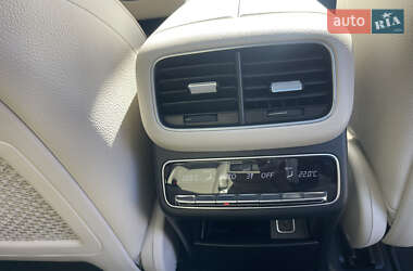 Позашляховик / Кросовер Mercedes-Benz GLS-Class 2022 в 
