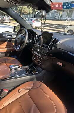 Внедорожник / Кроссовер Mercedes-Benz GLS-Class 2018 в 