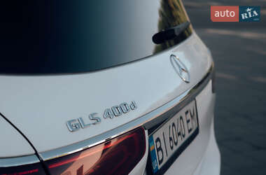 Позашляховик / Кросовер Mercedes-Benz GLS-Class 2020 в 