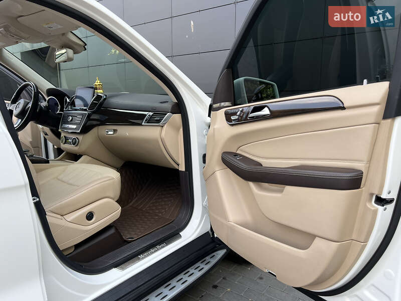 Позашляховик / Кросовер Mercedes-Benz GLS-Class 2016 в Києві