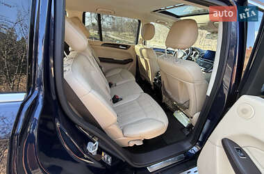 Позашляховик / Кросовер Mercedes-Benz GLS-Class 2017 в 