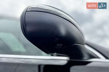 Позашляховик / Кросовер Mercedes-Benz GLS-Class 2019 в 
