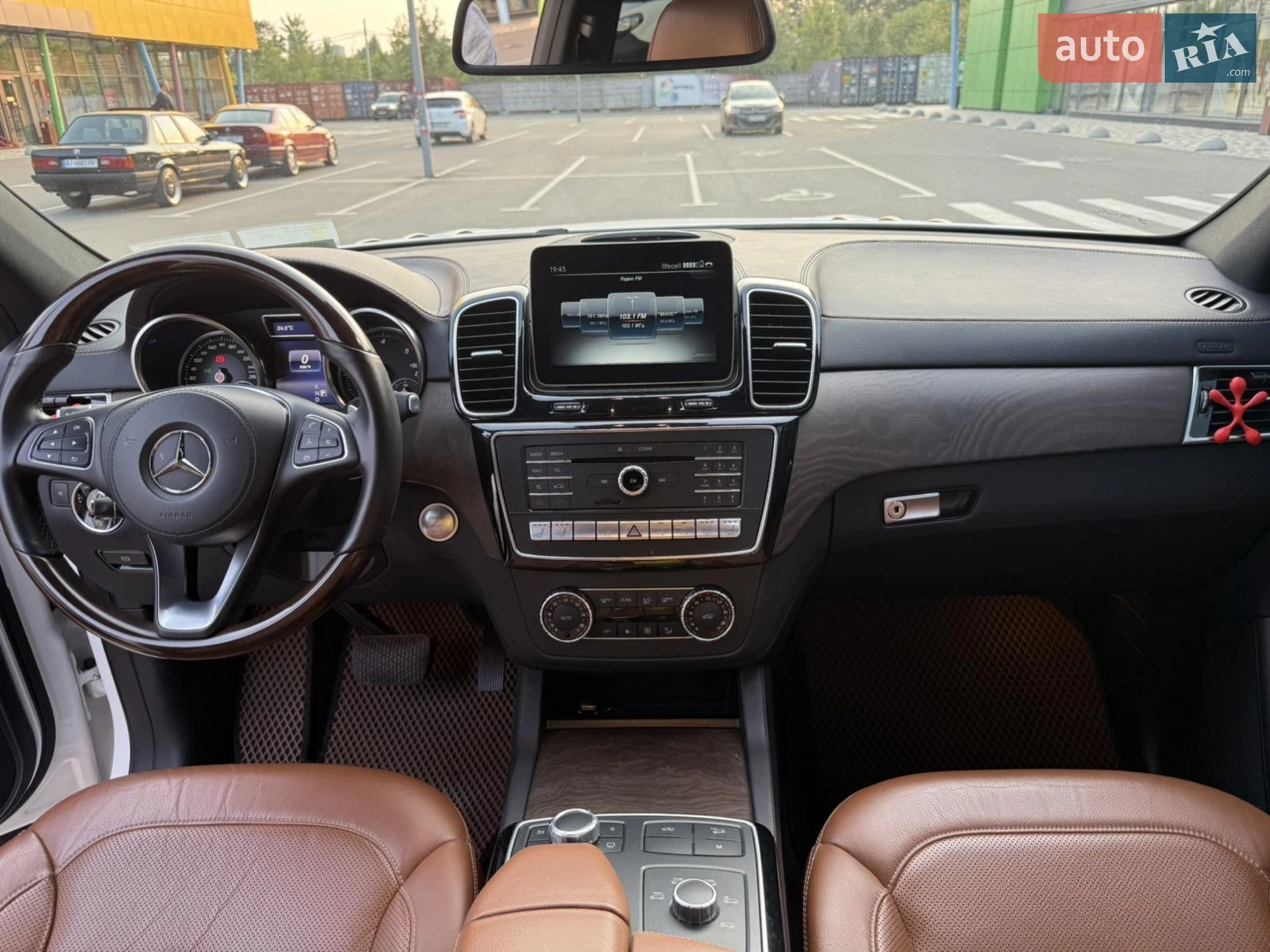 2017 Mercedes-Benz GLS-klasse - мініатюра 35