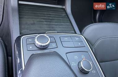 Позашляховик / Кросовер Mercedes-Benz GLS-Class 2016 в 