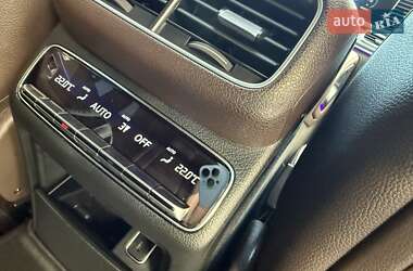Позашляховик / Кросовер Mercedes-Benz GLS-Class 2023 в 