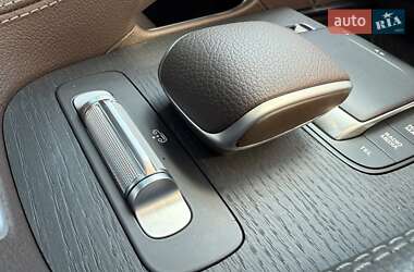 Позашляховик / Кросовер Mercedes-Benz GLS-Class 2023 в 