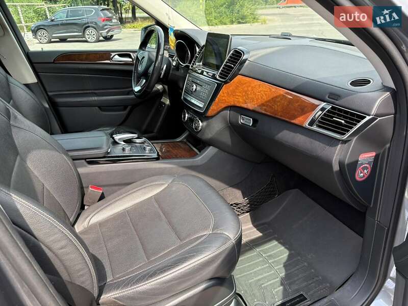 Внедорожник / Кроссовер Mercedes-Benz GLS-Class 2017 в Днепре