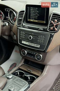 Внедорожник / Кроссовер Mercedes-Benz GLS-Class 2017 в 