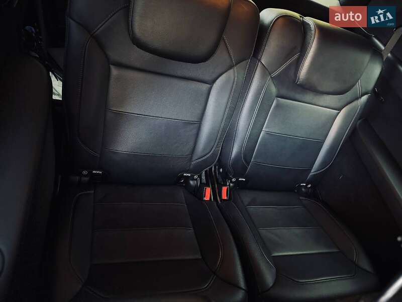 Позашляховик / Кросовер Mercedes-Benz GLS-Class 2016 в Києві фото 29 Позашляховик / Кросовер Mercedes-Benz GLS-Class 2016 в Києві
