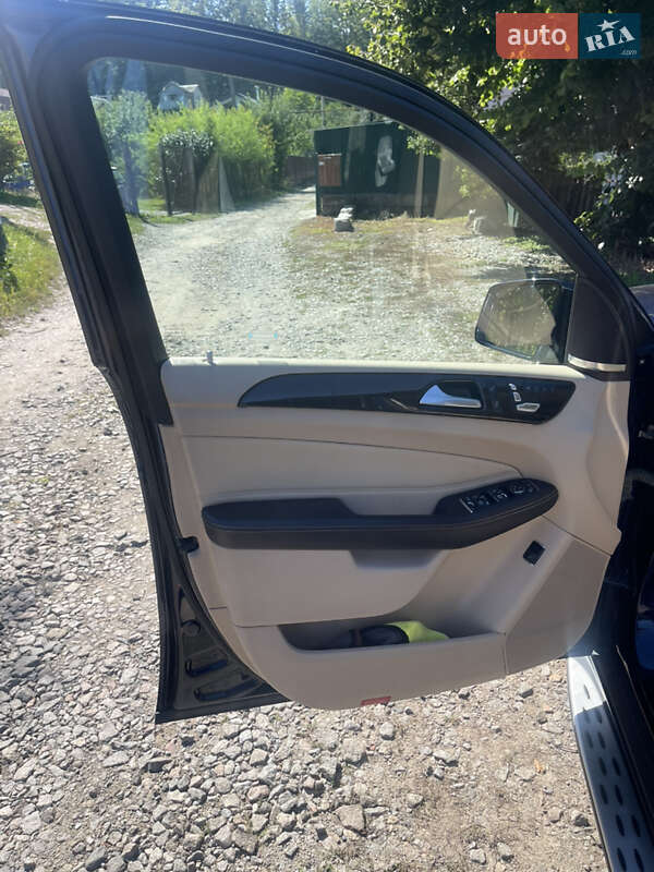 Позашляховик / Кросовер Mercedes-Benz GLS-Class 2017 в Харкові фото 12 Позашляховик / Кросовер Mercedes-Benz GLS-Class 2017 в Харкові