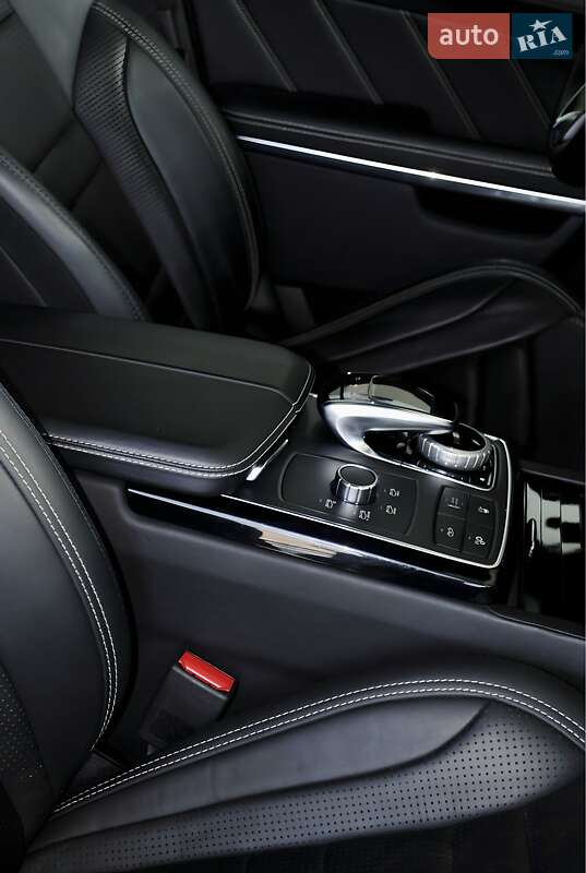 Внедорожник / Кроссовер Mercedes-Benz GLS-Class 2016 в Ужгороде фото 24 Внедорожник / Кроссовер Mercedes-Benz GLS-Class 2016 в Ужгороде