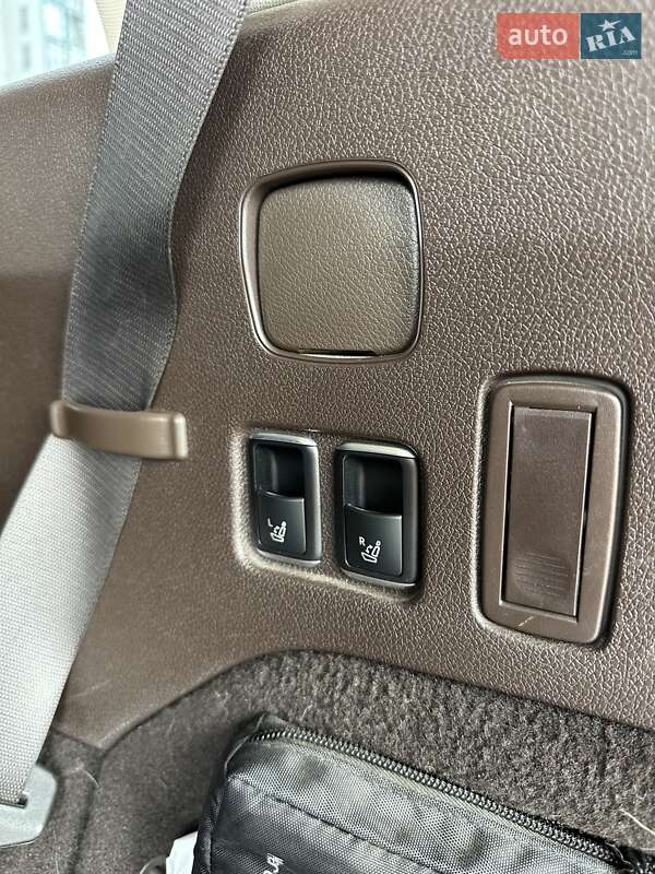 Внедорожник / Кроссовер Mercedes-Benz GLS-Class 2017 в Киеве фото 40 Внедорожник / Кроссовер Mercedes-Benz GLS-Class 2017 в Киеве