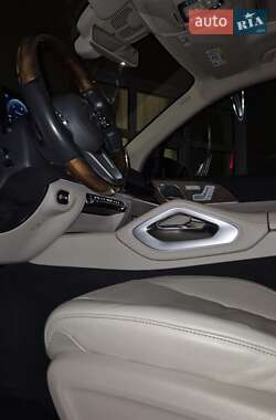 Внедорожник / Кроссовер Mercedes-Benz GLS-Class 2019 в 