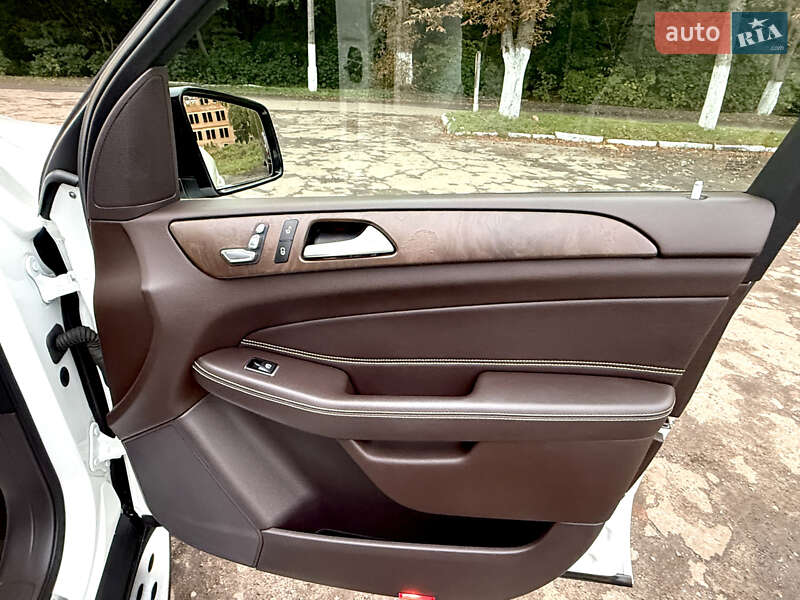 Внедорожник / Кроссовер Mercedes-Benz GLS-Class 2018 в Дубно