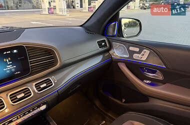 Позашляховик / Кросовер Mercedes-Benz GLS-Class 2021 в 