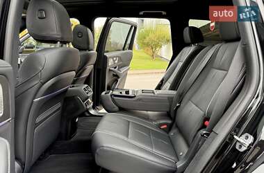 Позашляховик / Кросовер Mercedes-Benz GLS-Class 2022 в 